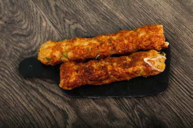 Soğanlı ve maydanozlu tavuk Kofta.