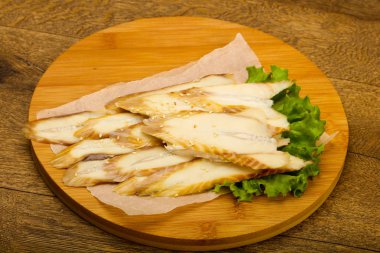 Yılan balığı sashimi yönetim kurulu