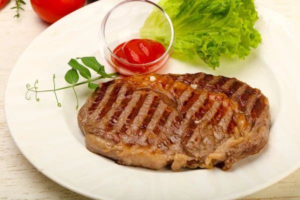 Filete Parrilla Con Salsa — Foto de Stock