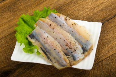 Ringa balığı filetosu biber ile