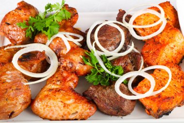 Barbekü mix - tavuk, domuz, sığır eti ve somon