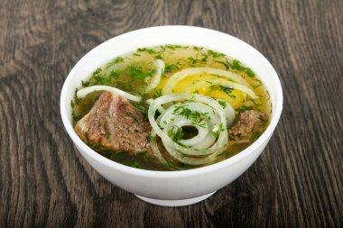 Beyaz et çorbası - kuzu veya dana eti ile Hashlama