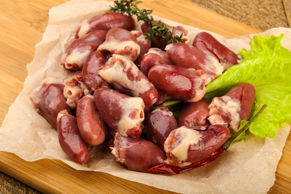 Raw Chicken Hearts Heap Thyme Branch — Stock Photo, Image