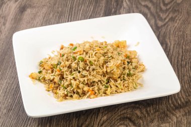 Hint geleneksel mutfak - Fried rice ile karides