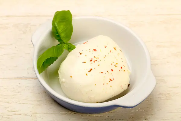 Mozzarella Kaas Met Basilicum — Stockfoto