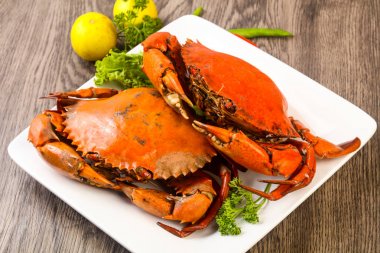 Haşlama yengeç taze ve sıcak - delicous meze