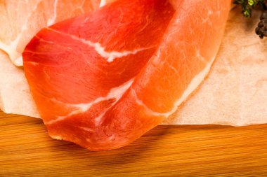 İspanyol hamon için hazır yemek ovet ahşap arka plan