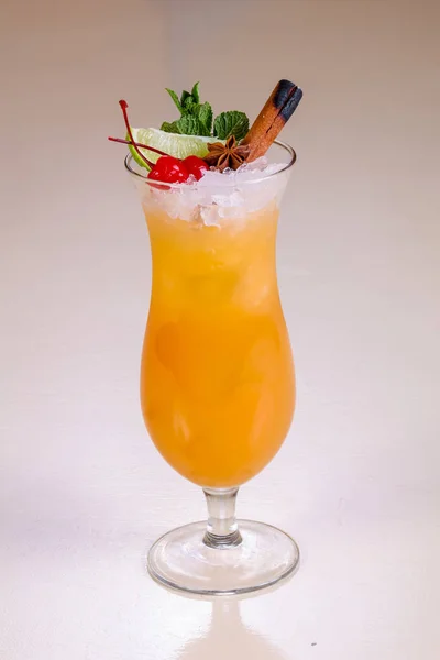 Tequila Sunrise Cocktail Mint — Stock Photo, Image