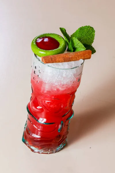 Sweet Cold Strawberry Cocktail — Stock Photo, Image