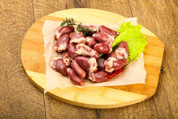 Raw Chicken Hearts Heap Thyme Branch — Stock Photo, Image
