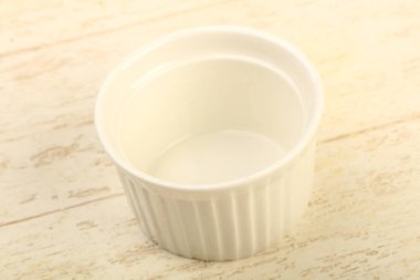 Ev veya ahşap arka plan üzerinde restorant için boş levha