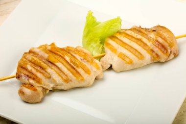 Kemiksiz ızgara tavuk uyluk