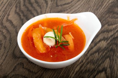 Rus Borcsh çorba ahşap arka plan üzerinde