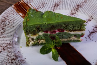 Hizmet çilek nane ile pasta