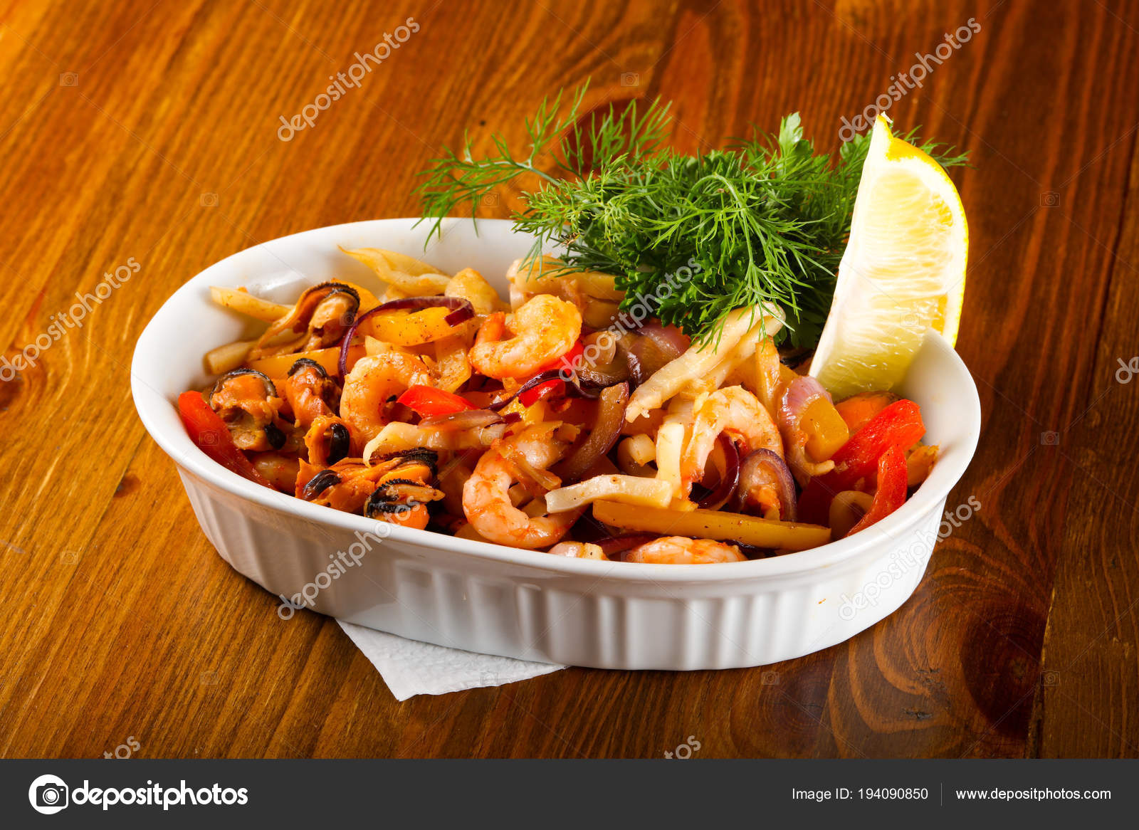 Seafood Cocktail Squid Mussels Shrimps Stock Photo by ©AndreySt 194090850