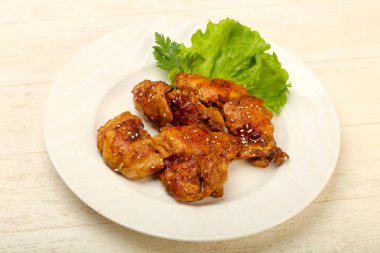 Susam Teriyaki uyluk