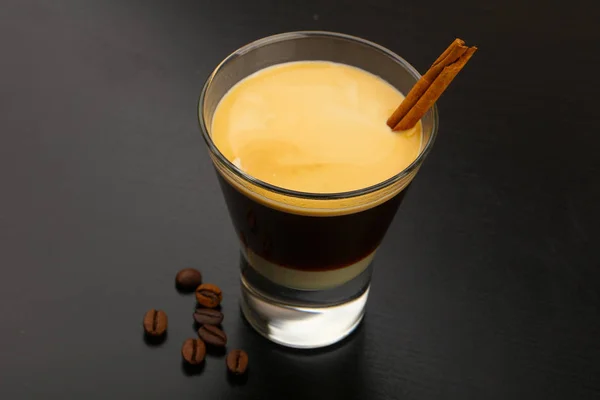 Caffè Espresso Con Latte Condito — Foto Stock