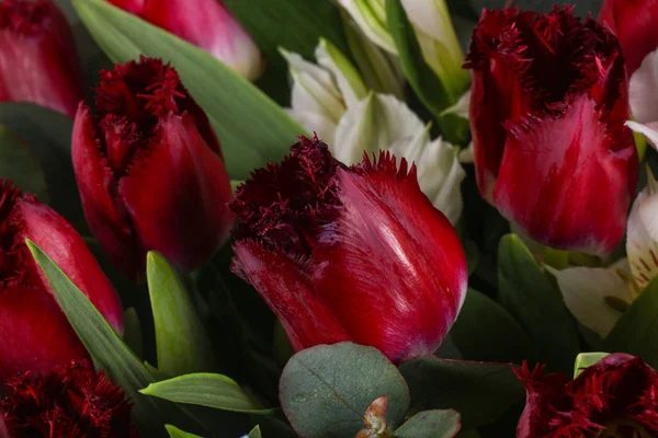 Bouquet Romantico Con Vari Fiori — Foto Stock