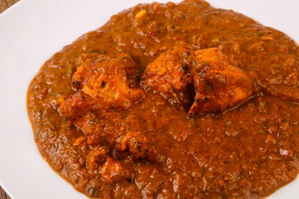 Traditionelle Indische Küche Masala Huhn Mit Gewürzen — Stockfoto