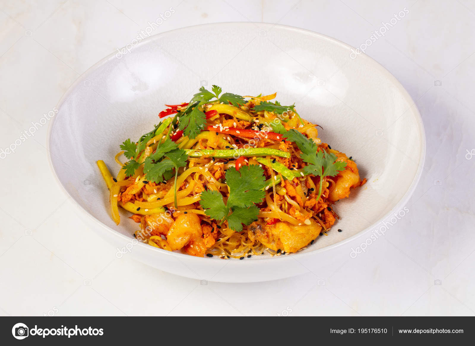 Rice Noodle Chicken Prawn Stock Photo by ©AndreySt 195176510
