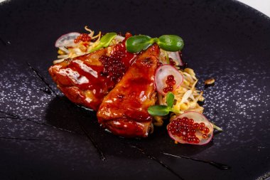 Erik soslu kuzu robata