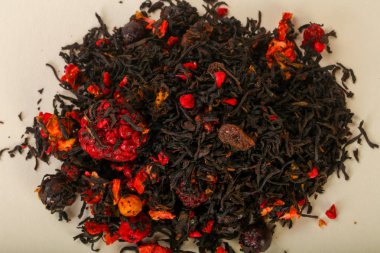 Aroma çay yığın meyve, meyveler ve otlar ile