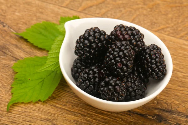 Blackberries Leaf White Plate — Stock Photo, Image