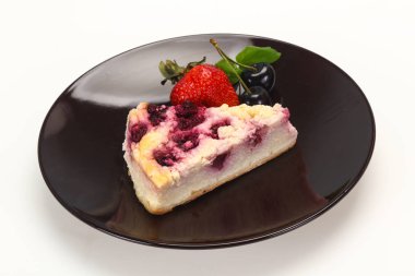 Kiraz servis çilek ile Cheesecake