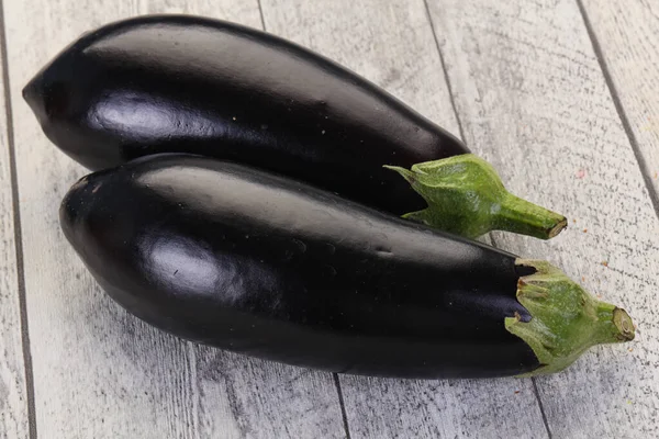 Raw eggplant ready for cooking — Stock Photo, Image