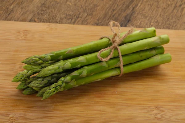 Raw asparagus heap — Stock Photo, Image