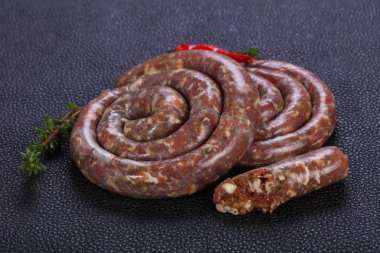 Ham kuzu sosis