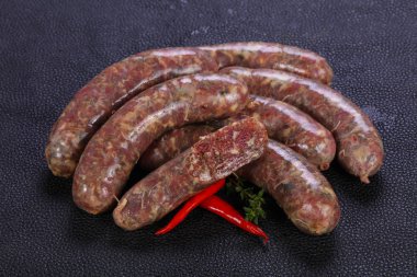Ham kuzu sosis