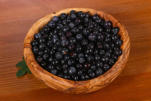 Wild blueberry in the bowl — Stock Photo, Image