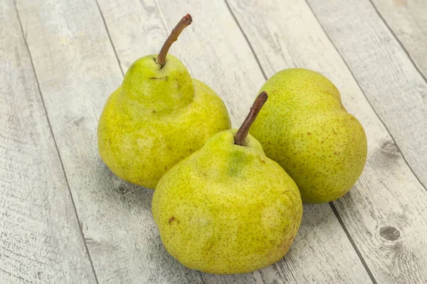 Sweet tasty Green pear heap Royalty Free Stock Photos