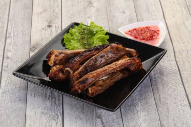 kavrulmuş Domuz kaburga