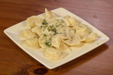 Patates püresi ile ev yapımı köfte 