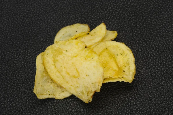 Natural potato salted chips heap — Stock Photo, Image