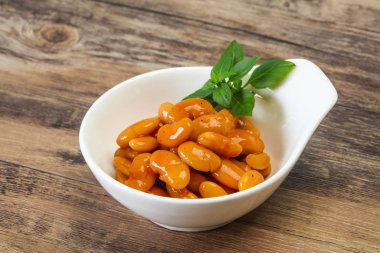 domates soslu beyaz fasulye