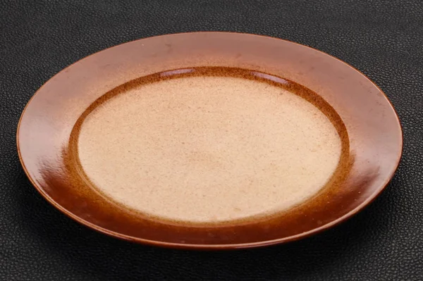 Empty ceramic plate — Stock Photo, Image