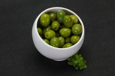 Kasede Yeşil Campo Gerçek zeytin