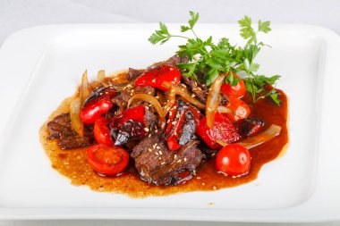 İstiridye soslu biftek.