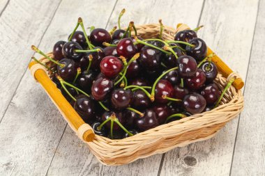 Olgun tatlı lezzetli kiraz Berry