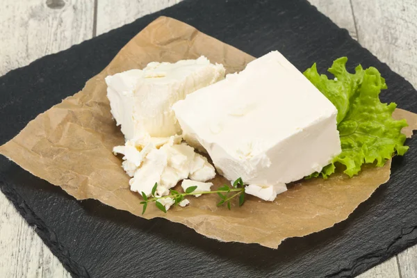 Yunan geleneksel feta yumuşak peynir — Stok fotoğraf