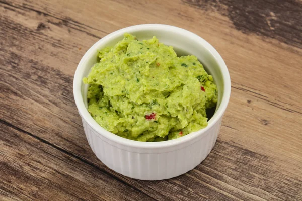 Avokádó guacamole szósz chili paprika — Stock Fotó