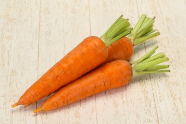 Üç taze taze taze havuç