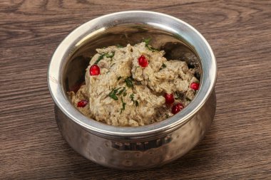 Vagan diyeti - granet tohumlu patlıcan mutabal