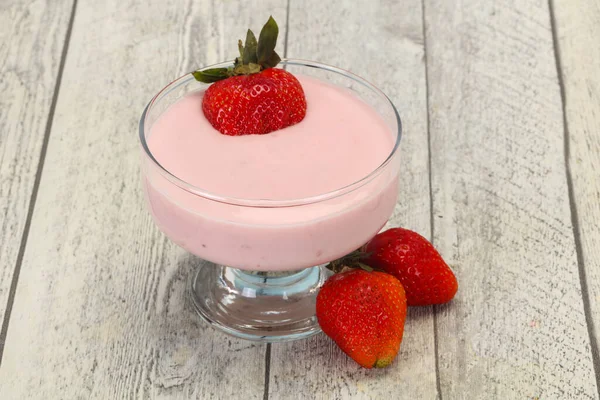 Milk Yoghurt Strawberry Bowl — Stock Photo, Image