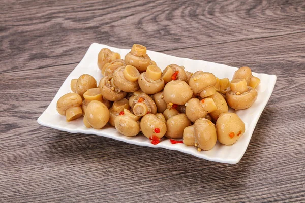 Champiñones Escabeche Con Especias Bowl —  Fotos de Stock