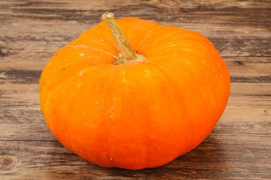 Olgun balkabağı - pişirmeye hazır