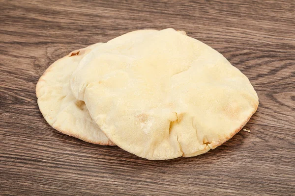 Atıştırmalık Geleneksel Doğu Pita Ekmeği — Stok fotoğraf